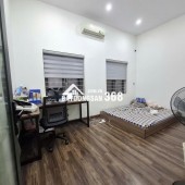 Nhà Trần Quốc Hoàn 60m2 x 4T x MT5m, PLô, ô tô, giá 21.8 tỷ
