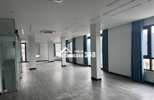 bán nhà phố Yên Xá, Thanh Trì, lô góc 2 mặt tiền, 230m2, 7 tầng thang máy, giá 83 tỉ