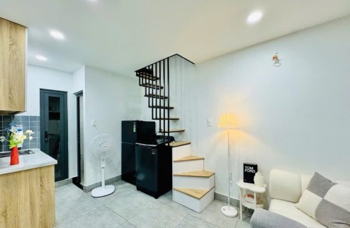 Bán nhà Bình Thạnh, gần chợ Bà Chiểu, 13m2, trệt lầu có gác lửng, cách hẻm lớn 1 căn nhà, 2.x tỷ