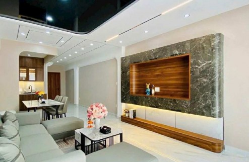NHÀ HẺM XE TẢI,Ô TÔ ĐẬU TRONG NHÀ TẶNG FULL NỘI THẤT SỊN CHỈ 6,3 ty