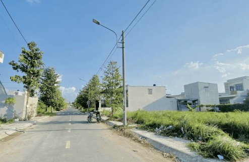 cần bán gấp lô đất đẹp – mặt tiền phạm văn thành – 105m² – tp. tân an – sổ hồng riêng – giá chỉ 950 triệu