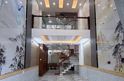 SIÊU PHẨM TÂN BÌNH - HẺM OTO - 5 TẦNG BTCT - 53M2 - KHU LỊCH SỰ - FULL NỘI THẤT - 8.9 TỶ Hoàng Bật Đạt, Phường 15, Quận Tân Bình