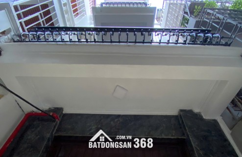 Căn hộ DÒNG TIỀN CAO CẤP CỔ NHUẾ__ OTO ĐẬU CỬA__ SINH VIÊN ĐÔNG NGHỊT.
DIỆN TÍCH:49/54 M.7 TẦNG THANG MÁY.
10 PKK