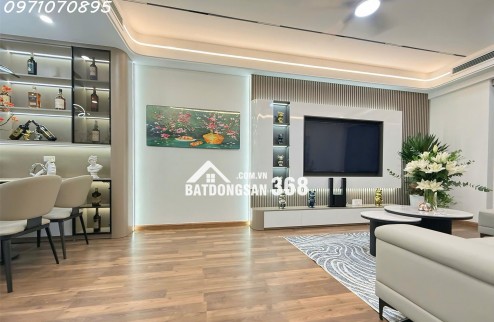  CĂN HỘ ĐẸP TẠI GOLDMARK CITY – TẦNG TRUNG R3 
 Chỉ 6 tỷ xxx – Có SỔ -sẵn slot oto.