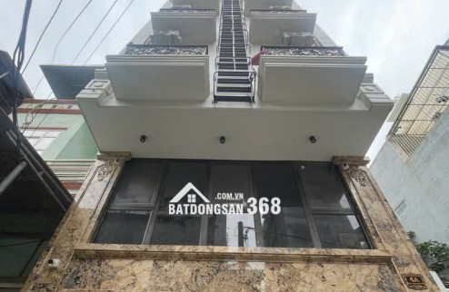 Bán tòa nhà căn hộ dịch vụ phố Chùa Láng DT 85m2, 7  tầng thang máy, gần Đại học Ngoại thương, doanh thu 100tr/ tháng