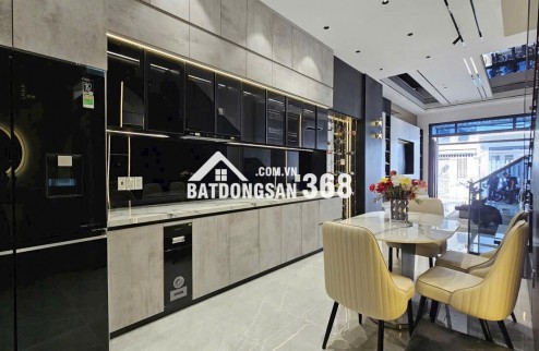 BÁN NHÀ PHỐ GÓC 2 MẶT TIỀN THOÁNG MÁT – HẺM 1422 HUỲNH TẤN PHÁT, QUẬN 7 ,