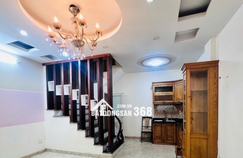 Bán nhà đẹp Dương Khuê - 10m ô tô - lô góc - ở ngay