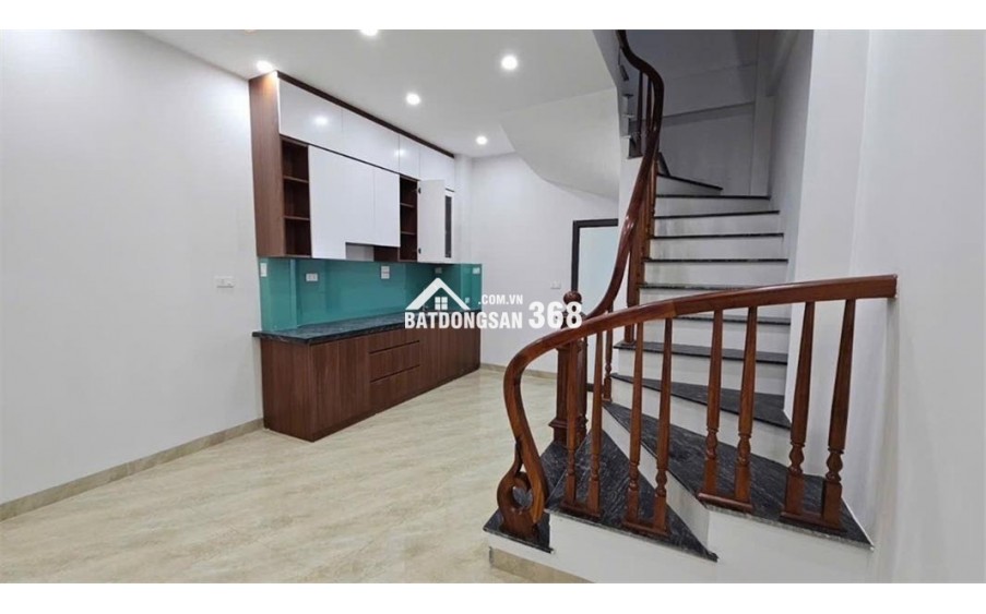Bán nhà Kẻ Vẽ 37m2, dân xây 5 tầng, ô tô đỗ cửa, 6,8 tỷ có thương lượng