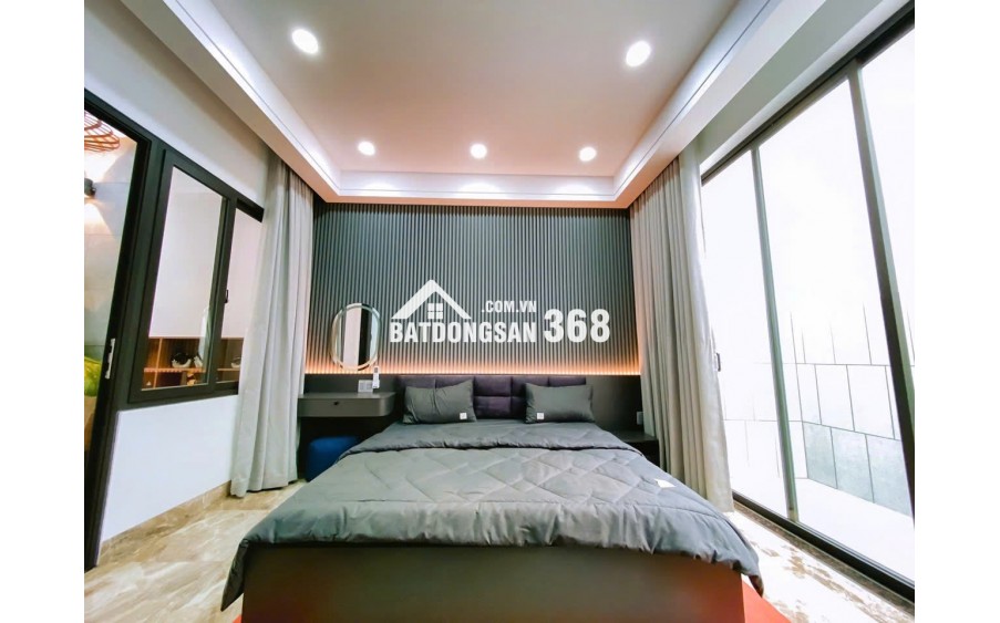 Nhà trung tâm giáp giao thoa Bến Lức, Cần Giuộc, Cần Đước 99m2, chỉ 2,4 tỷ, tặng full nội thất