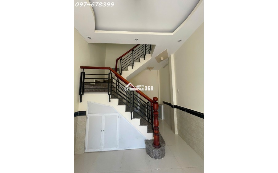  Nhà nhỏ đẹp - giá xinh xinh- Hẻm xe hơi - Gần chợ - Khu dân cư sầm uất.