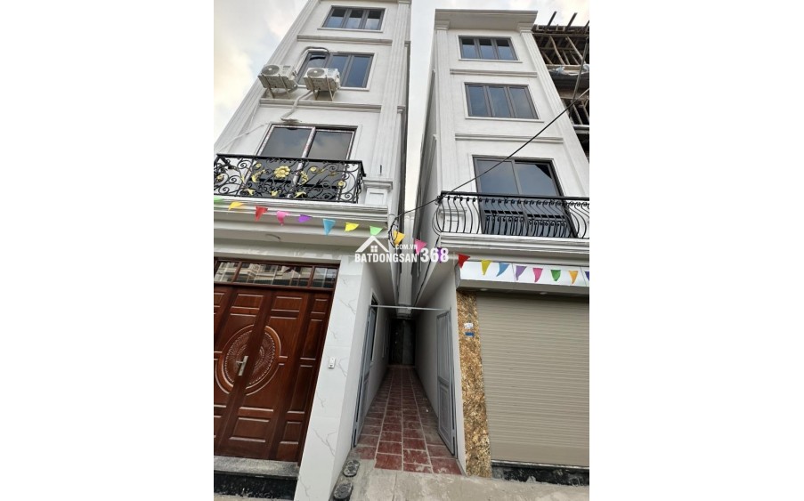 Bán nhà Đại Cát Liên Mạc 35m, 4 tầng Ô TÔ đỗ cửa