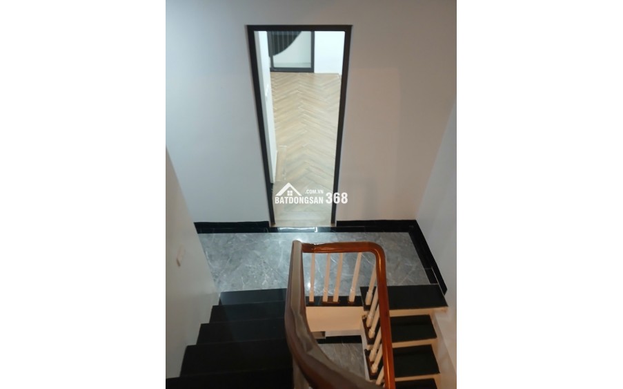Bán Nhà Lô Góc 6 Tầng Thang Máy – 37m² Đại Mỗ – Giá Chỉ 8.x Tỷ