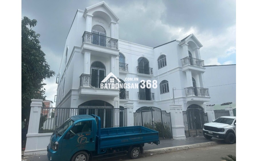Bán căn biệt thự nhà thô mặt tiền đường Phường Bình Chiểu Thủ Đức