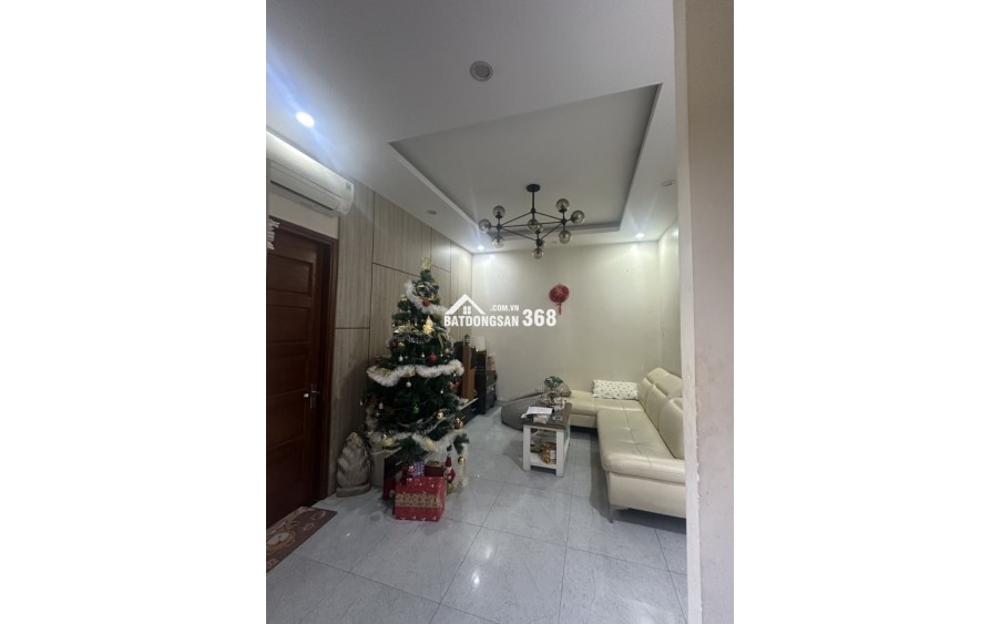 Bán nhà Trần Nhân Tông – 110m², 4 tầng, lô góc 2 mặt tiền, có thang máy – Giá chỉ 19.5 tỷ