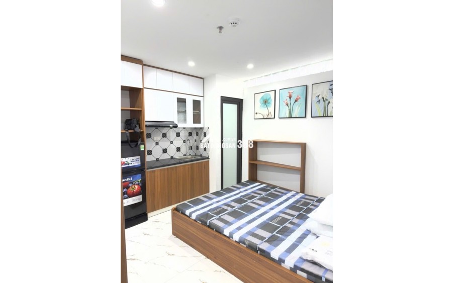 Cần bán căn hộ dịch vụ 80m 6 tầng CCMN thang máy, dòng tiền đỉnh ngay Học viện Nông nghiệp, PCCC đảm bảo từng phòng