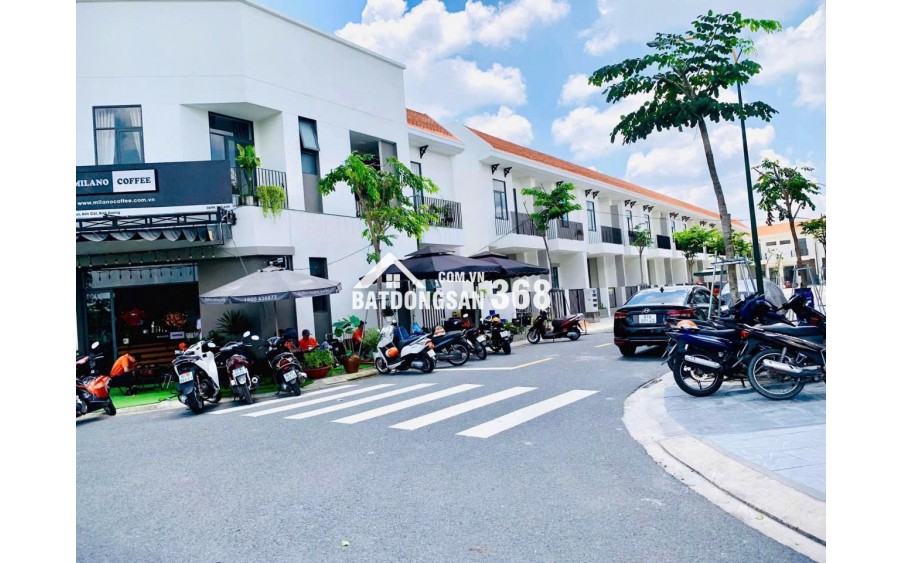 Chỉ hơn 1 tỷ nhận Nhà ở thương mại, shophouse 2 mặt tiền tại Hòa Phú 90m2