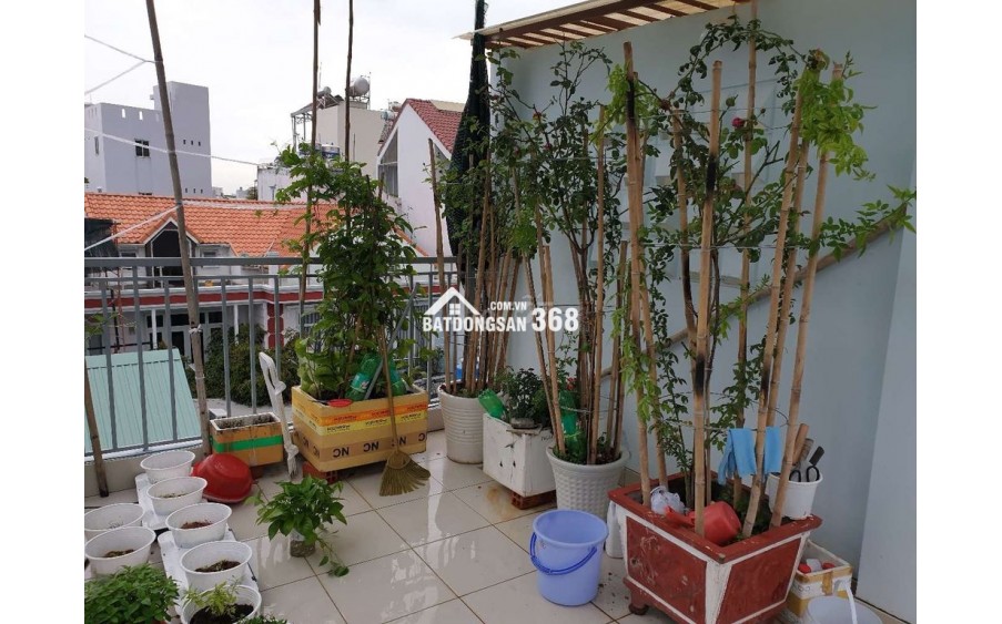 Cho Thuê Phòng trọ kiểu CCMN Quận 4 mới chỉ 4 triệu/tháng có lầu ở được 2 người.