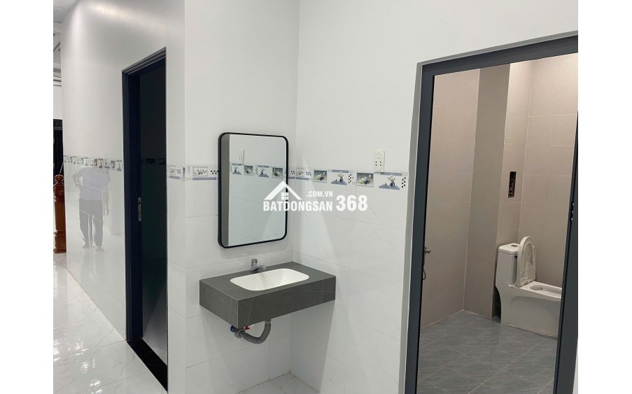 Cho thuê nhà nguyên căn 125m2 mới hoàn thiện, 4 PN- 4 WC khu Tái Định cư sân bay Long Thành