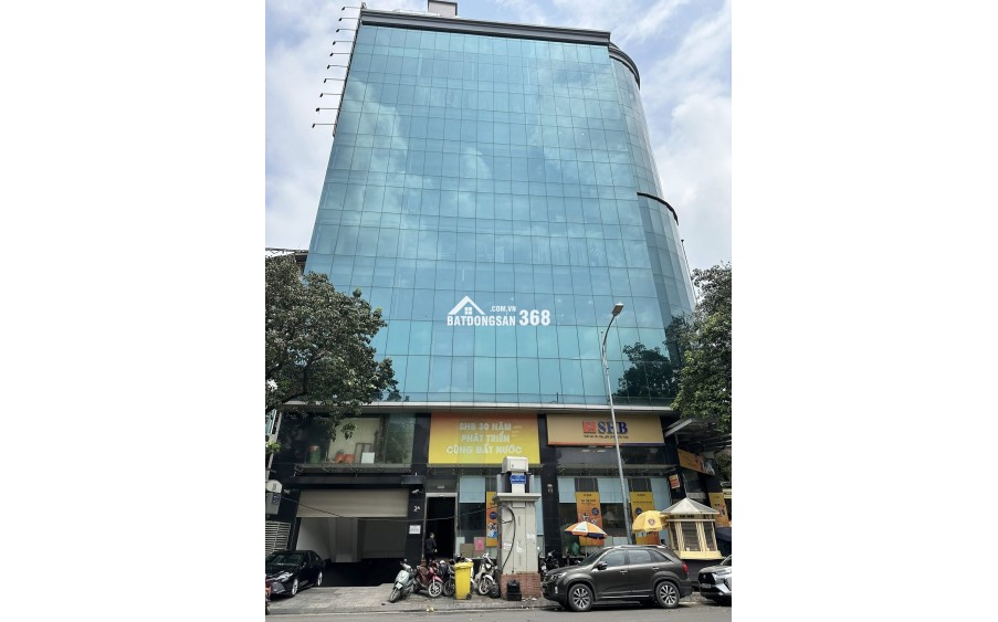 Bán toà văn phòng hạng B lô góc 2 mặt phố- Phố Huế- Đại Cồ Việt- 525m2- 12 tầng giá 5XX tỷ