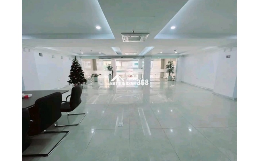 Bán gấp toà văn phòng mặt phố Trần Hưng Đạo- Hoàn Kiếm 438m2- 15 tầng giá nhỉnh 400 tỷ