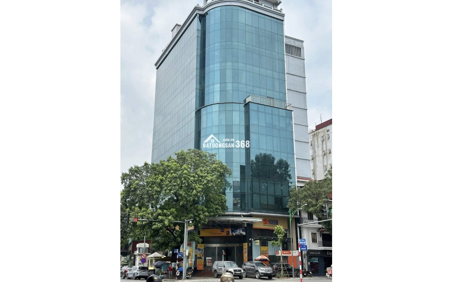 Bán toà văn phòng hạng B lô góc 2 mặt phố- Phố Huế- Đại Cồ Việt- 525m2- 12 tầng giá 5XX tỷ