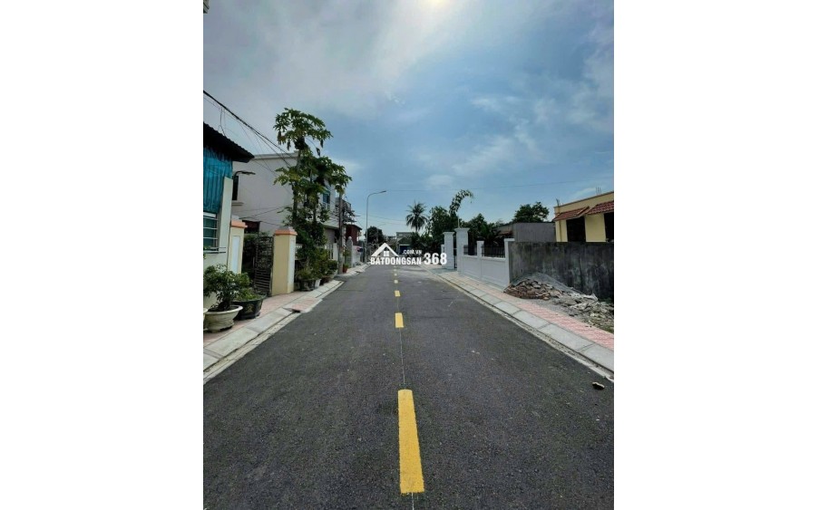 11 triệu/m2 185m2 Cao Tiến Đại Hà Kiến Thụy Zalo 0567222555