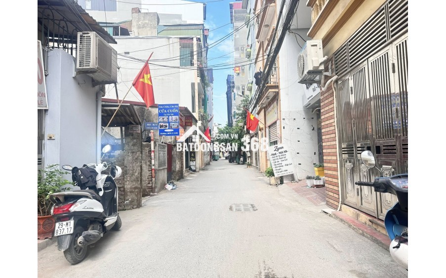 Bán nhà 113m, 3 tầng, mặt tiền 9m; ngõ 3m; giá chào 19,8 Tỷ