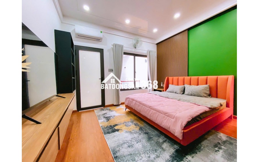 Nhà trung tâm giáp giao thoa Bến Lức, Cần Giuộc, Cần Đước 99m2, chỉ 2,4 tỷ, tặng full nội thất