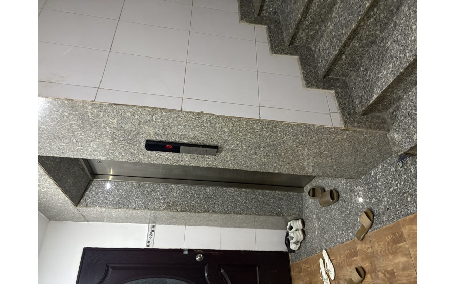 Bán nhà 7 tầng ,có hầm xe phường an đông (gần chợ An đông vị trí tot tiện kinh doanh chính chủ cần bán