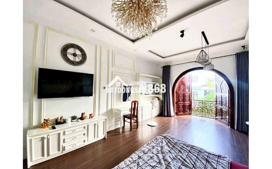 Siêu phẩm biệt thự sang trọng gần sát đường Phùng Hưng, TP. Đà Nẵng