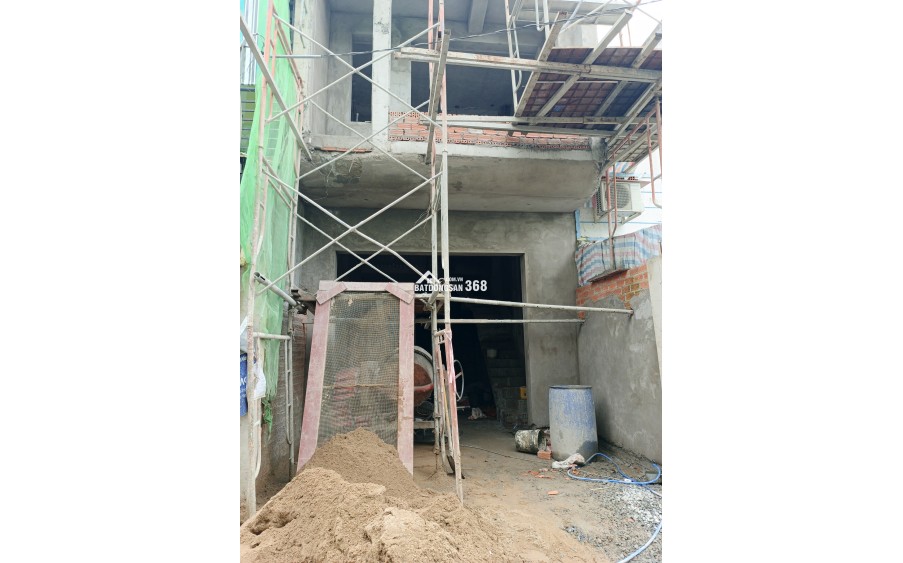 TUYỆT PHẨM ĐƯỜNG TRƯỜNG LƯU NHÀ ĐANG XÂY - 3 TẦNG - 5 TỶ - DIỆN TÍCH 53m²
-