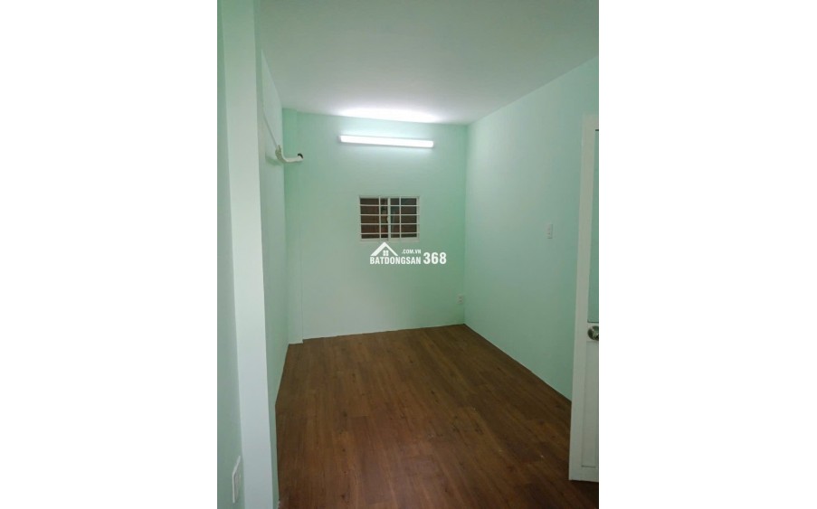 Thật 100%, Bán Nhà 300 Phan Đình Phùng Phường 1 Phú Nhuận 35m2 Hẻm xe hơi, nhỉnh 2 Tỷ