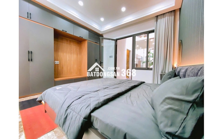 Nhà trung tâm giáp giao thoa Bến Lức, Cần Giuộc, Cần Đước 99m2, chỉ 2,4 tỷ, tặng full nội thất
