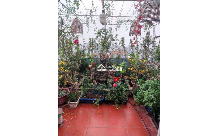 Nhà mới ở ngay Nhổn, MT 4.2m, 6 tầng, 35m2, giá nhỉnh 5 tỷ