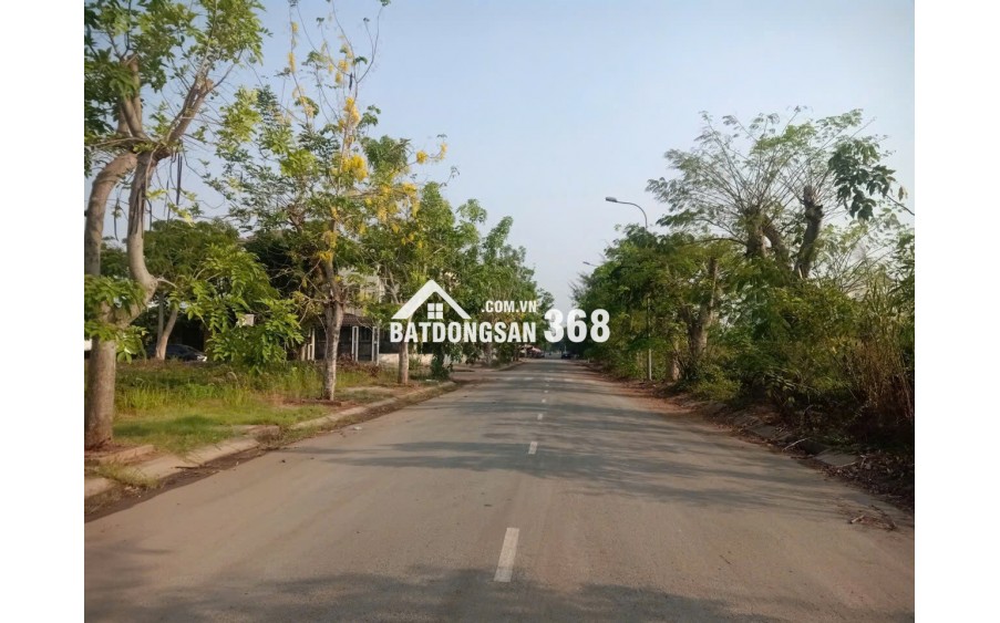 Mặt tiền Nguyễn Văn Tạo _ HIệp Phước _ Nhà Bè 1800m2 đất nông nghiệp giá 5,5 tr/m2