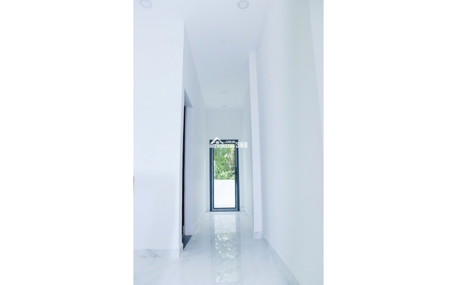 BÁN NHÀ TT CẦN ĐƯỚC MT ĐƯỜNG FULL NỘI THẤT