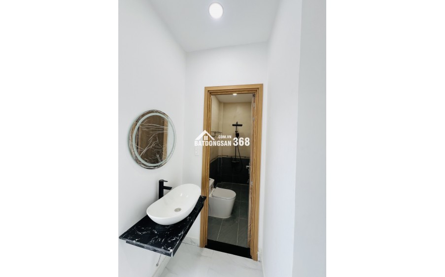 BÁN NHÀ TT CẦN ĐƯỚC MT ĐƯỜNG FULL NỘI THẤT