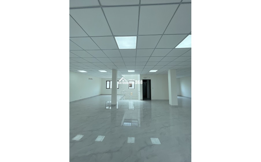 cho thuê nhà mặt tiền nguyên căn đường lê đinh thám giao duy tân 3 tầng dt 600 m2