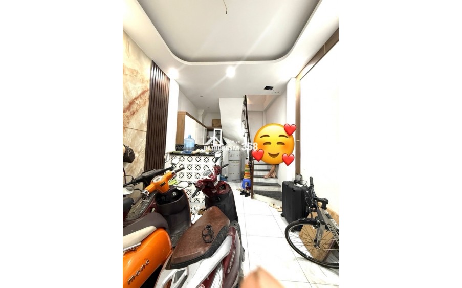 VÕNG THỊ 25M x5 TẦNG-6 TỶ-NGÕ THÔNG,BA GÁC ĐỖ CỬA,5P RA HỒ TÂY