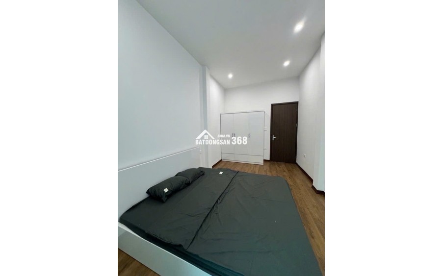 HOÀNG HOA THÁM 31M GIÁ 8,2 TỶ,CÁCH PHỐ 20M,NGÕ THÔNG,SỔ ĐẸP,FULL NỘI THẤT