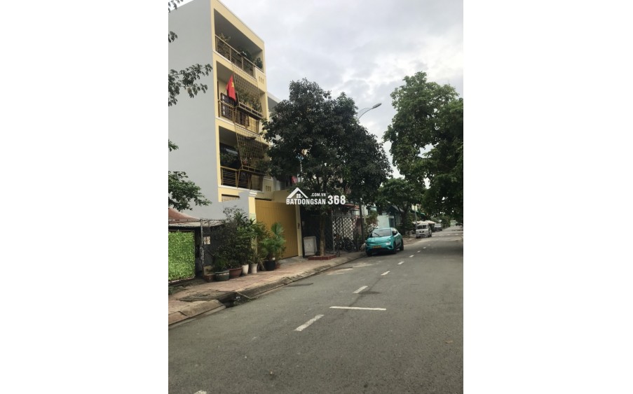 Bán đất MT đường 11A, phường Long Bình, Quận 9, diện tích 5 x 20, giá nhỉnh 6 tỷ