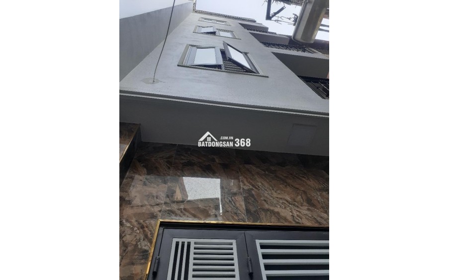 DƯƠNG QUẢNG HÀM 35M x5 TẦNG 8,8 TỶ,NGÕ BA GÁC,CÁCH Ô TÔ 20M,50M RA PHỐ,NHÀ ĐẸP