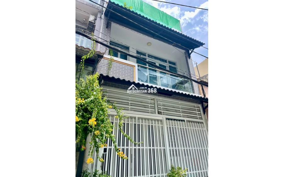Bán nhà ở đường Nguyễn Văn Dung. Phường 6, Gò Vấp, cách bờ kênh Tham Lương 3m, vị trí đẹp, ở ngay giá chỉ 4,8 tỷ