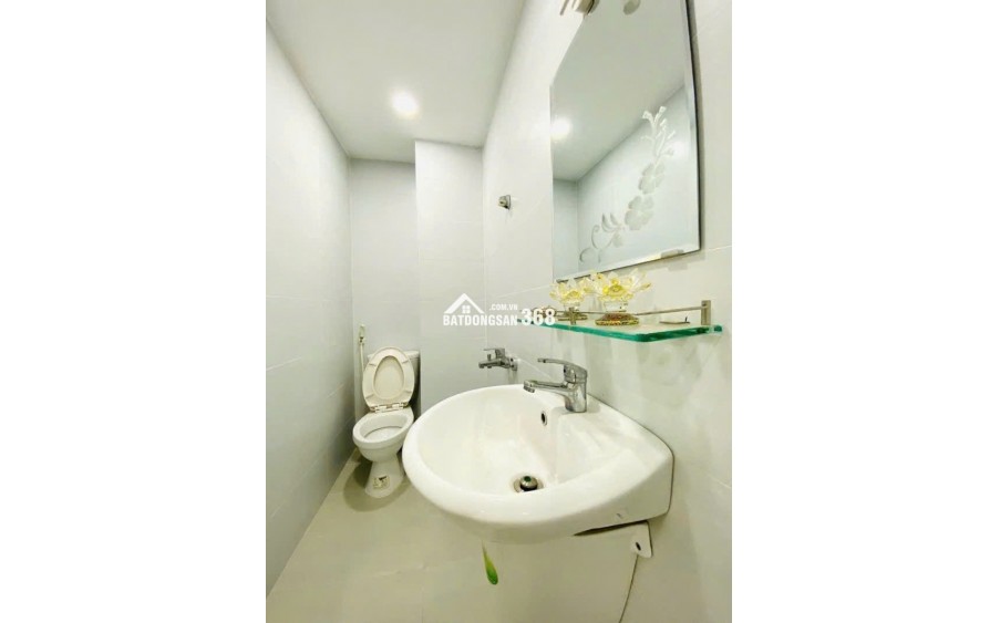Bán nhà Phường Linh Xuân, TP HCM,  đường Số 10, 110m2, 2PN, SH, 6.9 tỷ. LH: 0933125879