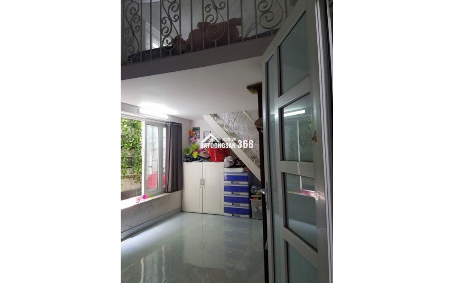 Chủ gửi Bán Gấp ... Nhà Sân vườn , 6T nhỉnh , ngang 7,2x21m, ngay PTTH NGUYỄN HỮU CẦU