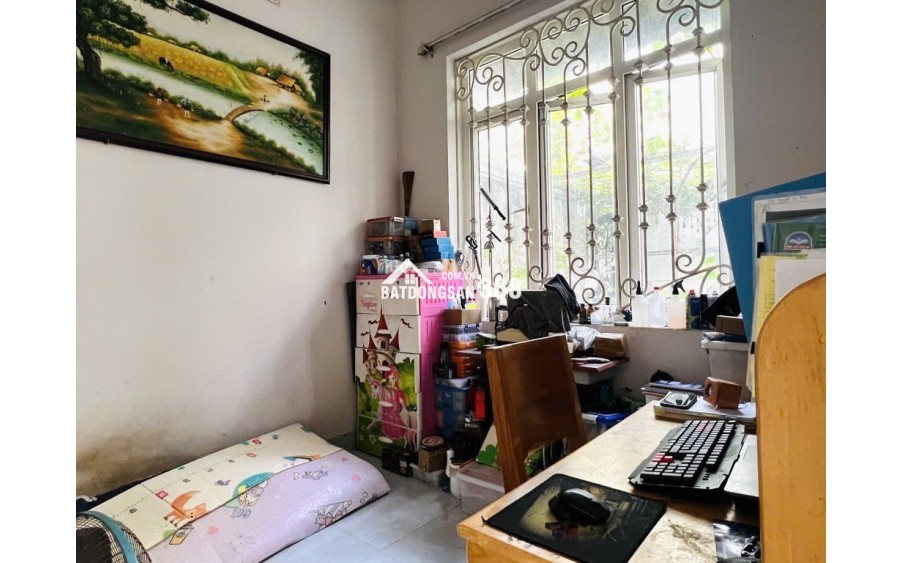 Chủ gửi Bán Gấp ... Nhà Sân vườn , 6T nhỉnh , ngang 7,2x21m, ngay PTTH NGUYỄN HỮU CẦU