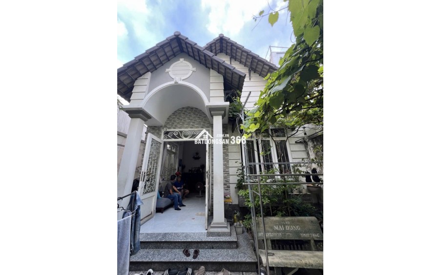 Chủ gửi Bán Gấp ... Nhà Sân vườn , 6T nhỉnh , ngang 7,2x21m, ngay PTTH NGUYỄN HỮU CẦU