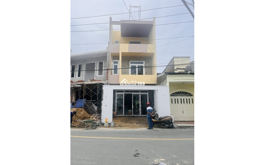 NHÀ MẶT TIỀN KINH DOANH, 3 TẦNG, T/TÂM DĨ AN, VÔ LÝ THƯỜNG KIỆT, NGANG ĐẸP 5,5M, NHỈNH 6 TỶ!