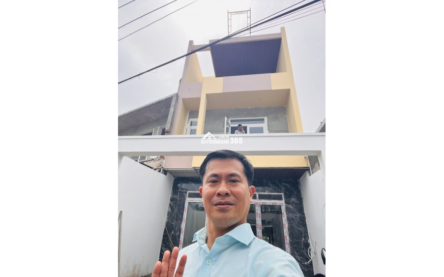 NHÀ MẶT TIỀN KINH DOANH, 3 TẦNG, T/TÂM DĨ AN, VÔ LÝ THƯỜNG KIỆT, NGANG ĐẸP 5,5M, NHỈNH 6 TỶ!