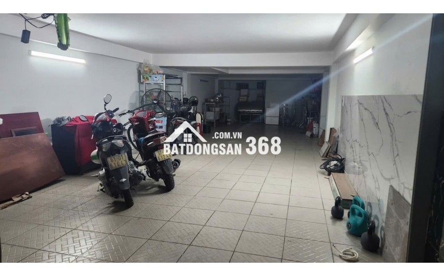 MẶT TIỀN hoạt động ĐỈNH 5 TẦNG (CÓ HẦM), địa điểm VÀNG TP DĨ AN, 122M², CHỈ 10.8 TỶ TL